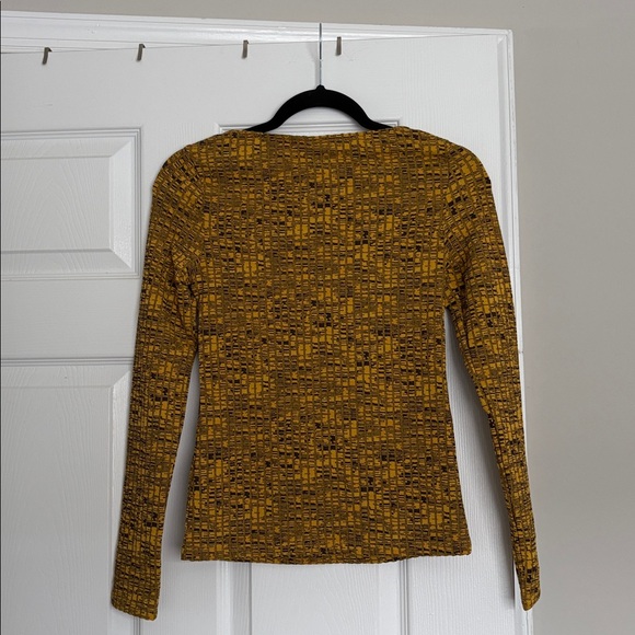 Ribbed Top - Picture 7 of 7